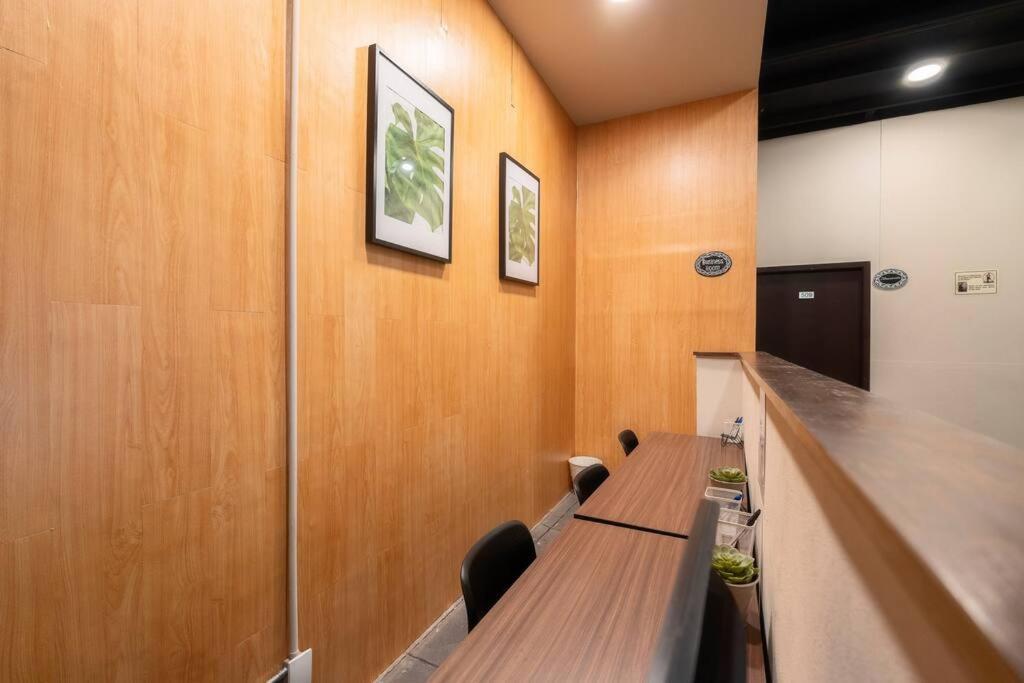 2ph Large 2brm 3 Bath Ac Private Terrace *