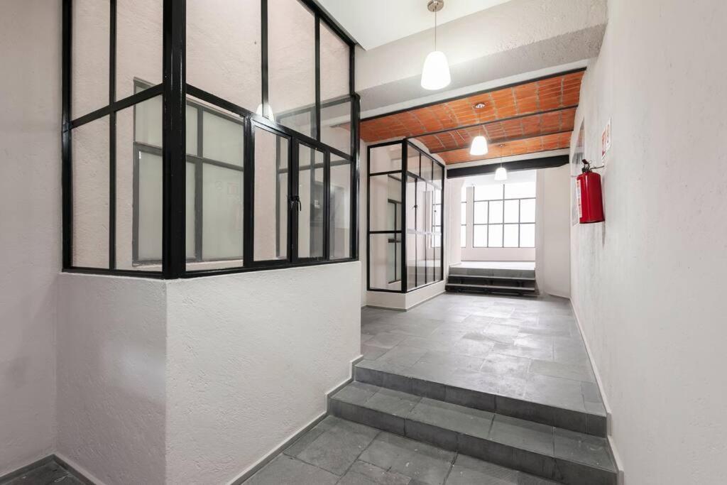 2ph Large 2brm 3 Bath Ac Private Terrace