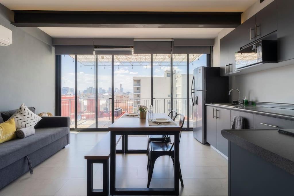 2ph Large 2brm 3 Bath Ac Private Terrace Holiday home Mexico City